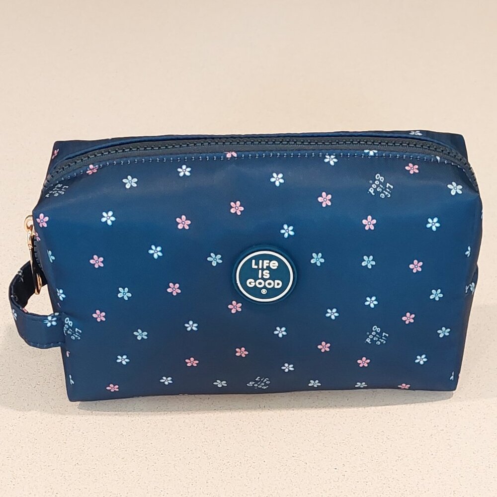 NEW- Life is Good Ditzy Navy Blue Floral Cosmetic Bag